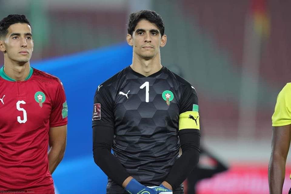 فريقان انجليزيان يرغبان في التعاقد مع ياسين بونو