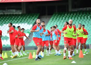 بالفيديو…المنتخب الوطني يُجري آخر حصة تدريبية قبل لقاء الباراغوي