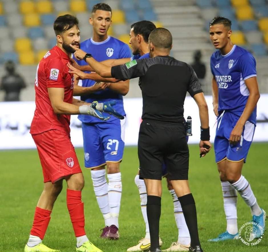 اتحاد طنجة ينتفض ضد التحكيم