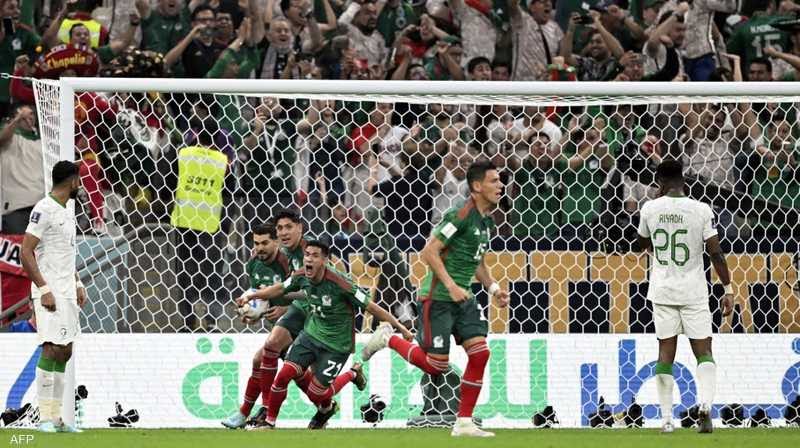 السعودية تودع المونديال بعد الخسارة أمام المكسيك
