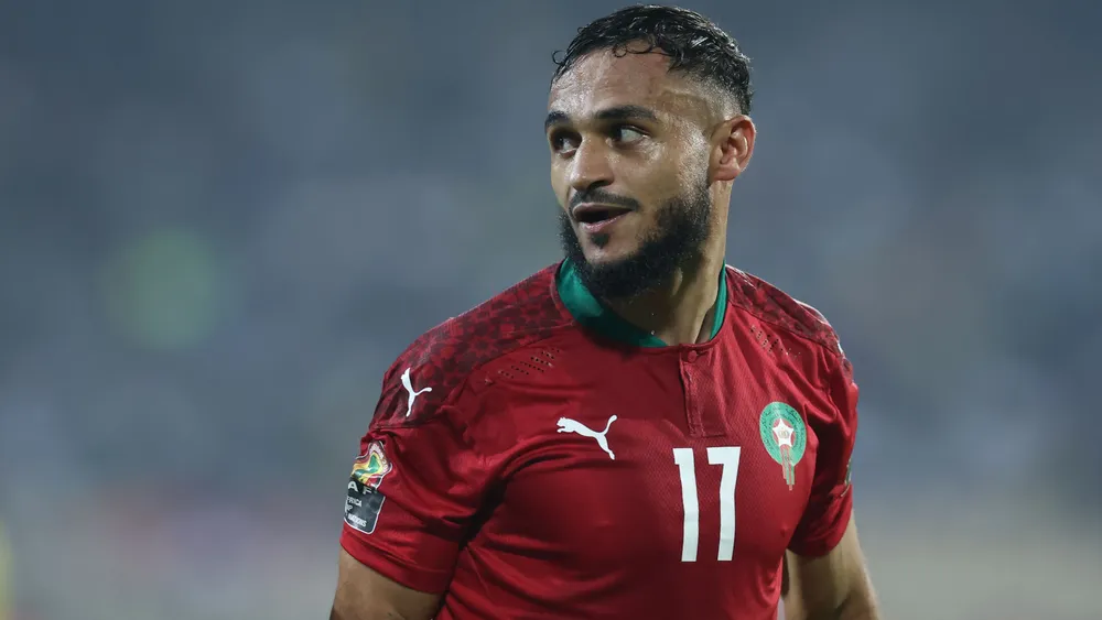 سفيان بوفال بقميص المنتخب الوطني المغربي