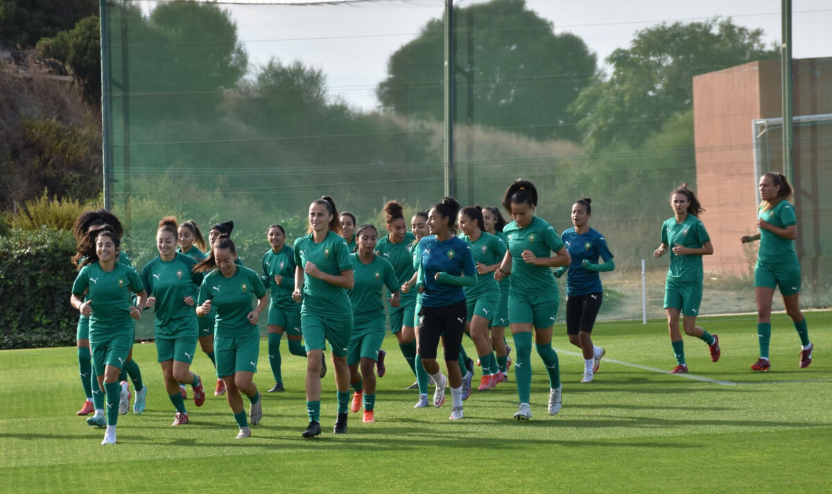 بالفيديو…المنتخب الوطني لكرة القدم النسوية يستعد للمباراتين الوديتين امام ايرلندا