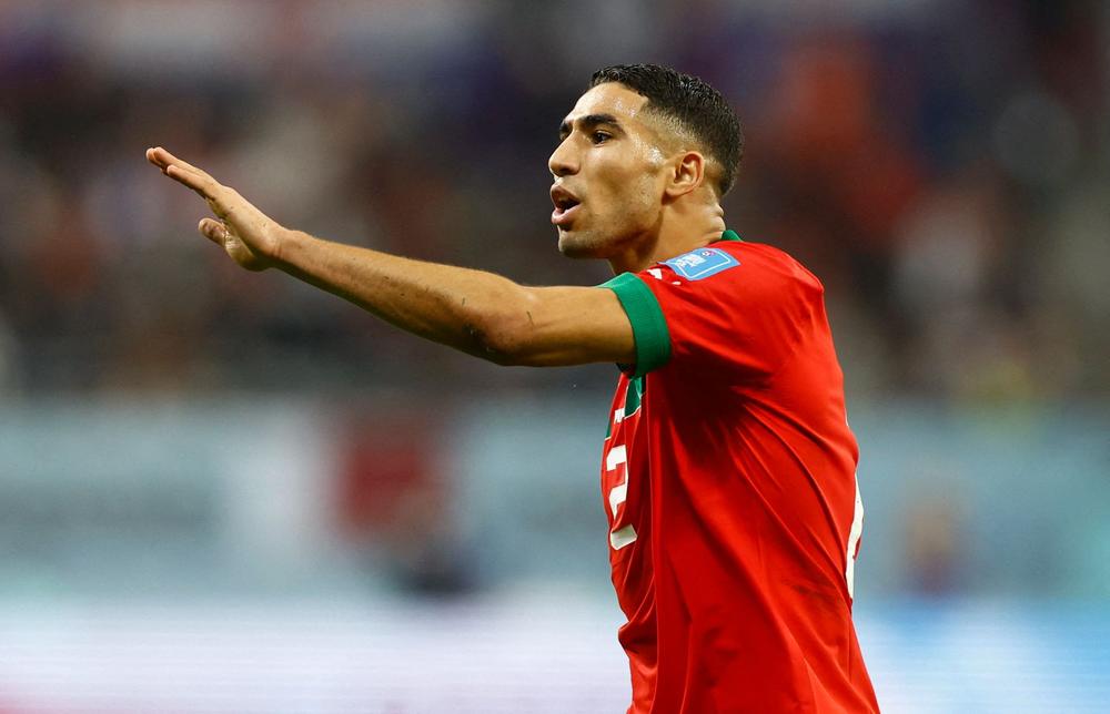 أشرف حكيمي:”فخورون باللحظات التي عشناها في قطر والمغرب”