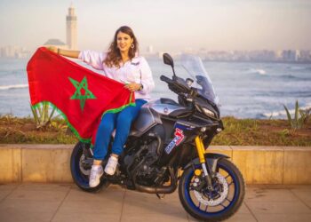عفاف حمدون بطلة مغربية في الدراجات النارية تقود “طواف المملكة” تضامنا مع المرأة المغربية