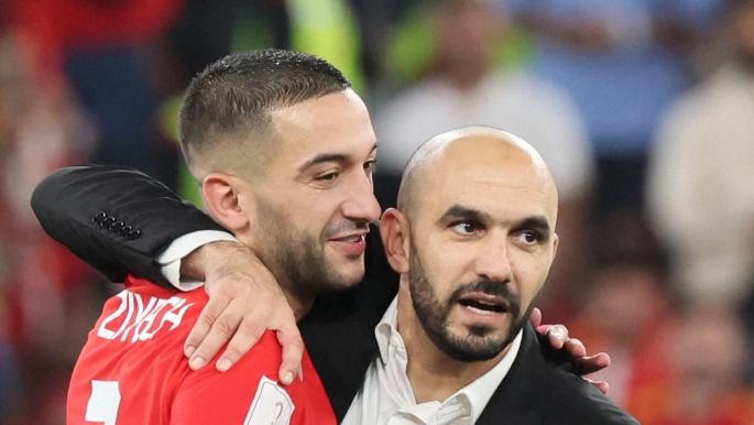 الركراكي:”كان صعباً أن أتحدث لزياش وجهاً لوجه قبل المونديال”