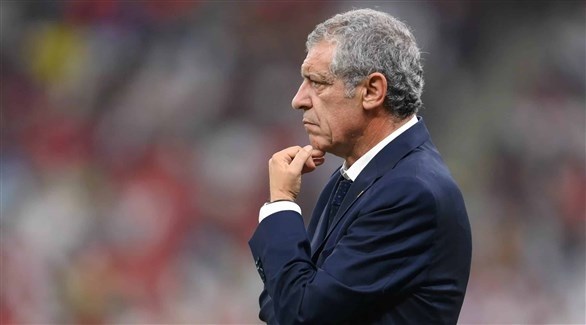 فرناندو سانتوس يقترب من تدريب بولندا
