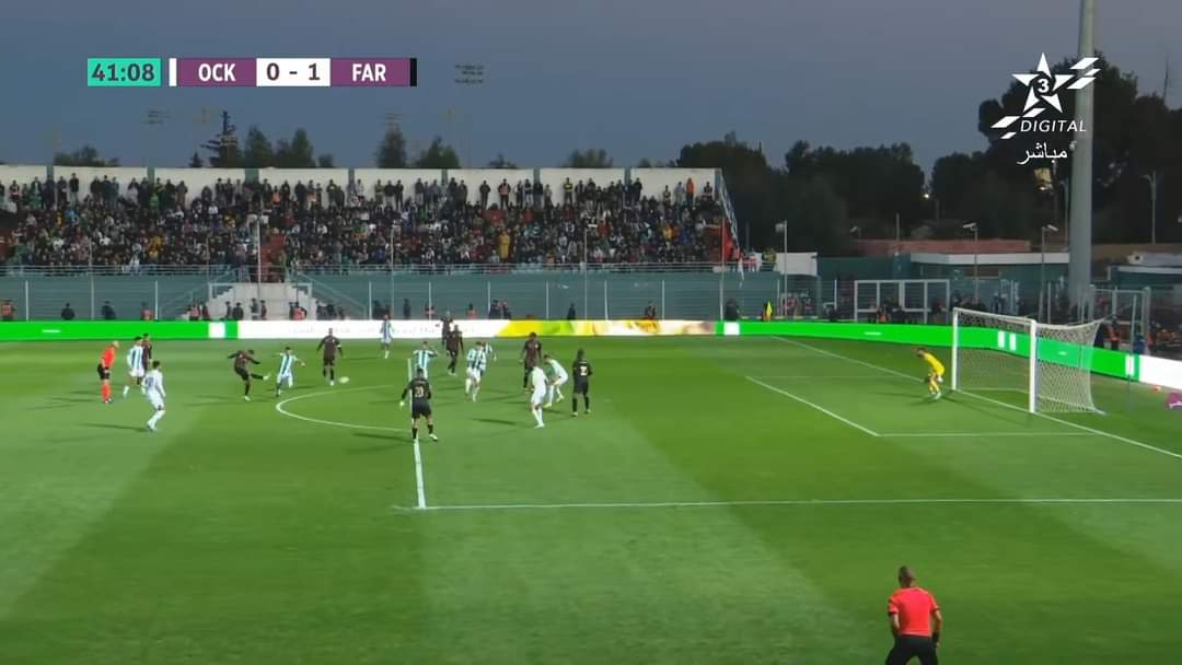 بسبب الشغب.. اعتقال ثمانية عشر مشجعا خلال مباراة أولمبيك خريبكة والجيش الملكي