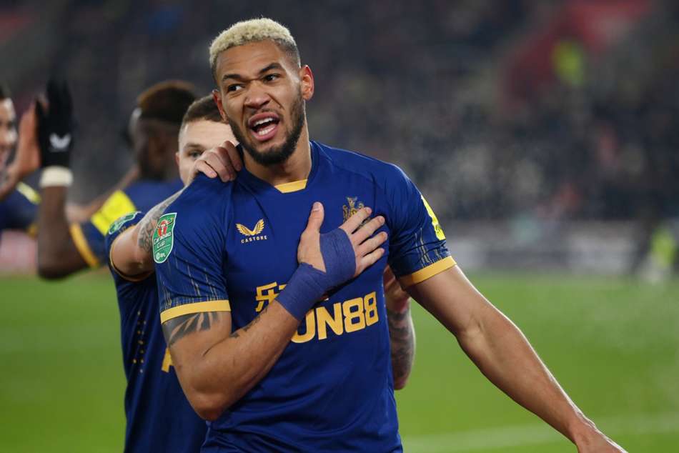 تغريم لاعب نيوكاسل 29 ألف إسترليني