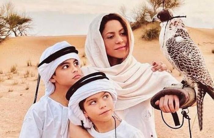 شاكيرا تفتح مجدداً ملف انفصالها عن بيكيه
