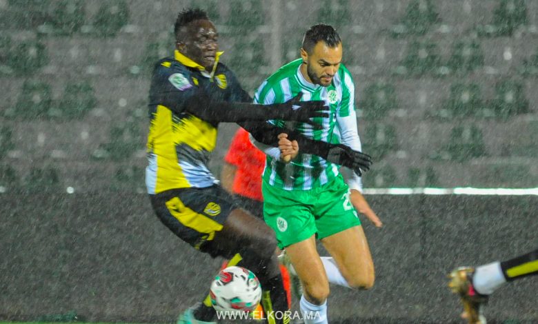 مولودية وجدة يفلت من كمين إتحاد تواركة ويتعادل معه 2-2
