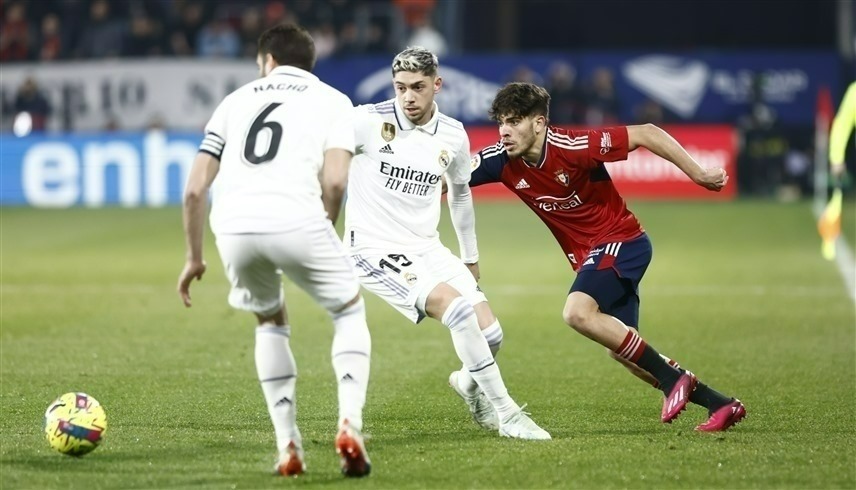 ريال مدريد يتجاوز أوساسونا بثنائية فالفيردي وأسينسيو