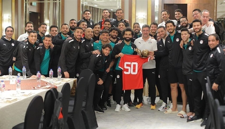منتخب مصر يحتفي بإنجاز صلاح التاريخي