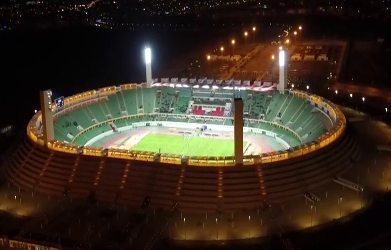 اشتباكات واعتقالات وأعمال شغب بعد مباراة حسنية أكادير والرجاء