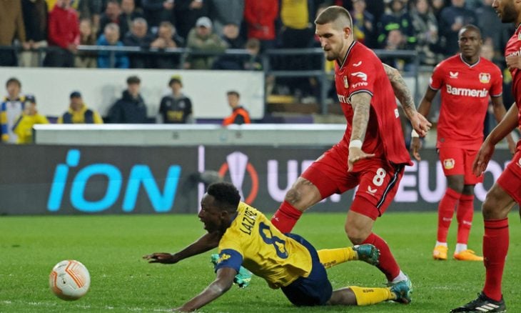 ليفركوزن يسحق مضيفه سانت جيلواز ويتأهل لقبل نهائي الدوري الأوروبي