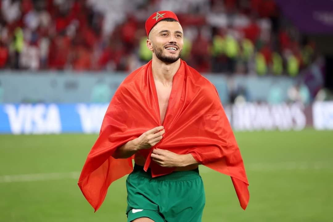 سايس يشيد بالركراكي:” عليه البقاء على رأس العارضة الفنية للمنتخب”