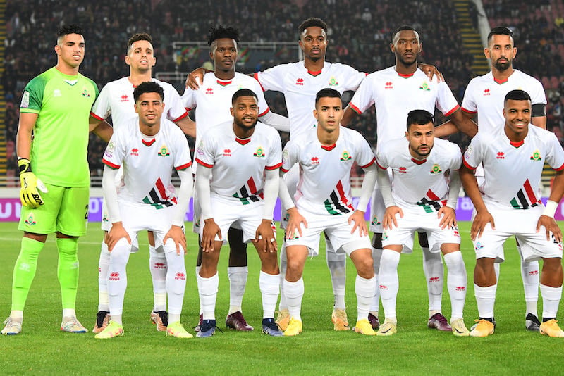 الجيش الملكي يحافظ على الصدارة والوداد يواصل المطاردة