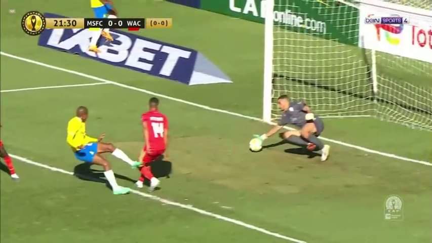 الشوط الأول من مباراة الوداد أمام صن داونز الجنوب إفريقي ينتهي بالتعادل السلبى