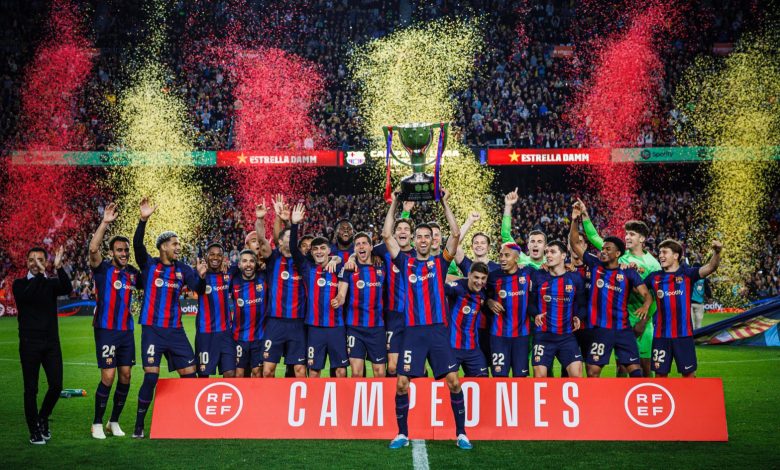 برشلونة يحتفل بلقب الليغا بعد الخسارة من سوسيداد