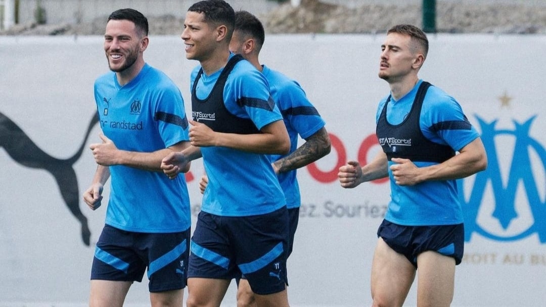 بعد غياب طويل.. أمين حارث يعود إلى تدريبات مارسيليا