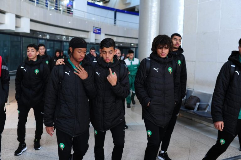 بعثة المنتخب الوطني لأقل من 17 سنة تحل بالجزائر العاصمة