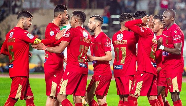 3 أسلحة فتاكة تُؤمن طريق الوداد للنجمة الرابعة