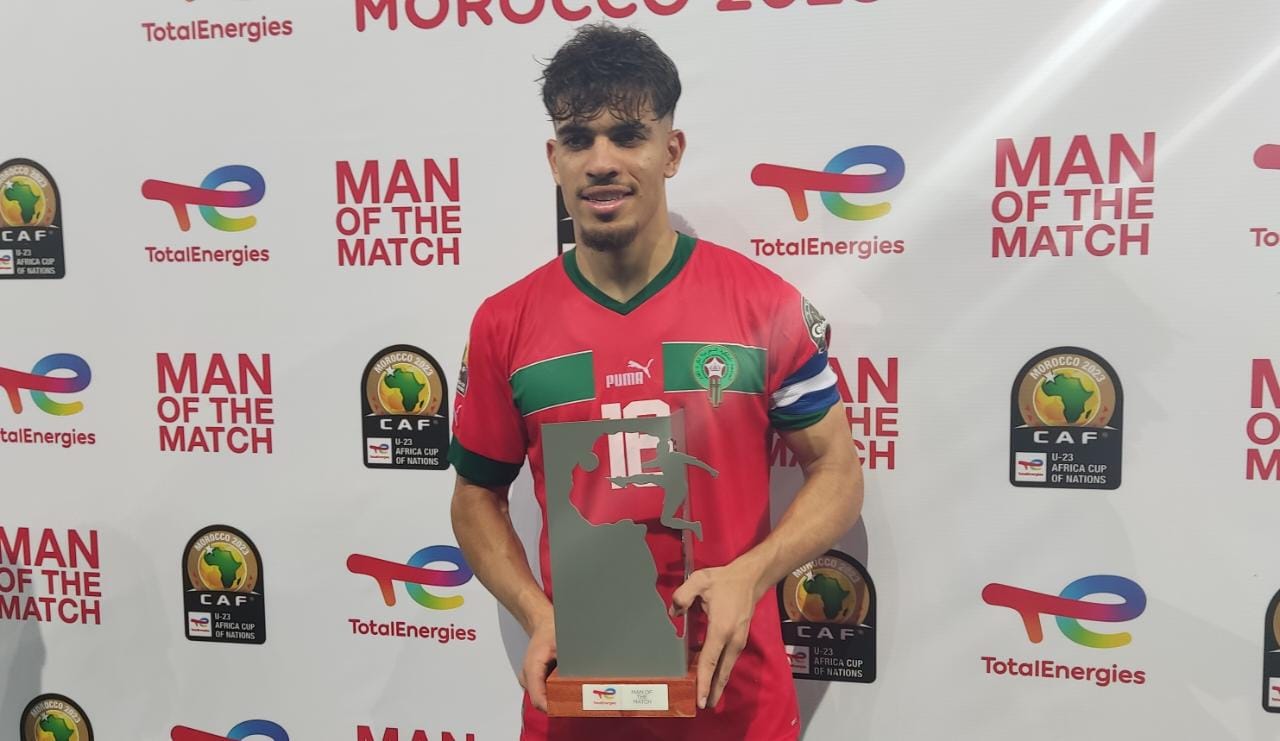 الزلزولي يثير غضب برشلونة بعد مشاركته رفقة الأسود في كأس إفريقيا لاقل من 23 سنة