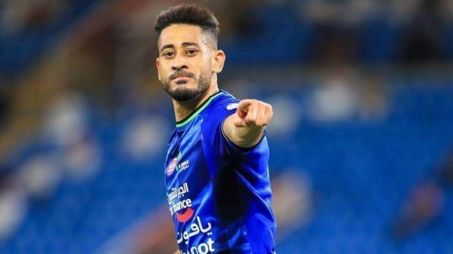 المغربي مراد باتنة يتفوق على الأسطورة رونالدو