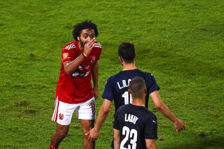 الأهلي المصري يضاعف عقوبة الشحات بعد الاعتداء على المغربي الشيبي