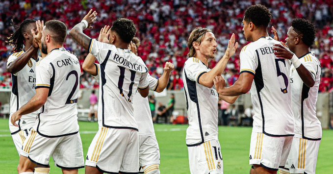 ريال مدريد يهزم مانشستر يونايتد في جولة الأبطال الودية