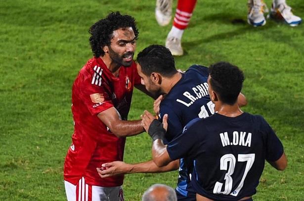 بسبب “صفعة” الشيبي .. الأهلي يُغرم الشحات