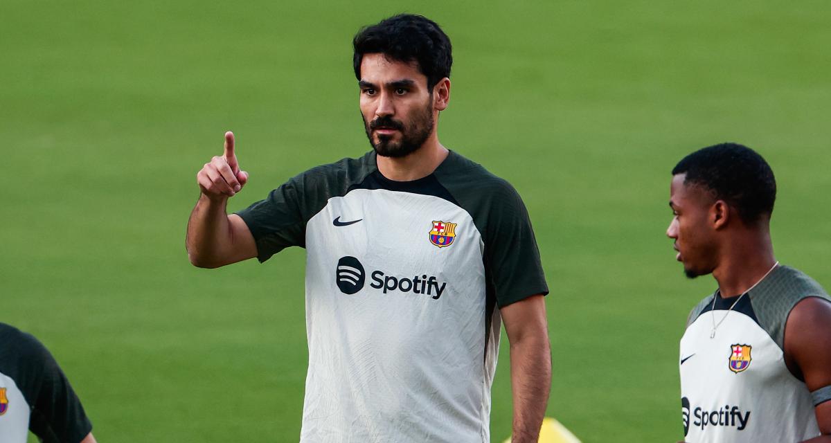 جوندوجان لاعب العام في ألمانيا