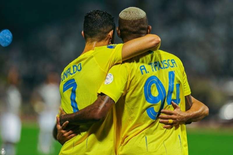 فوز النصر وتعثر الاتحاد في الدوري السعودي