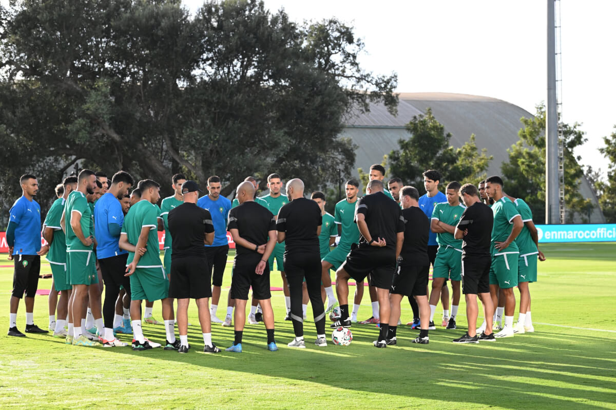 أول حصة تدريبية للمنتخب الوطني المغربي الأول استعدادا لمباراتي ليبيريا وبوركينا فاسو