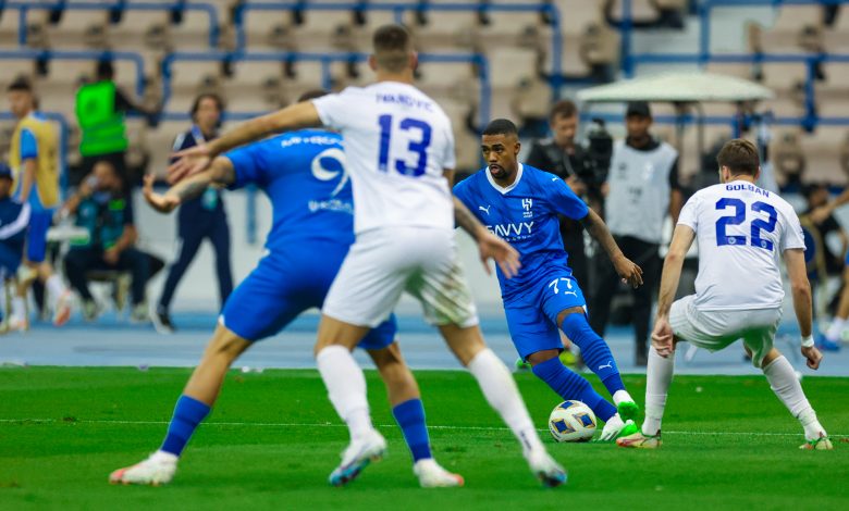 الهلال السعودي يفلت من خسارة محققة في مستهل مشواره في دوري أبطال آسيا