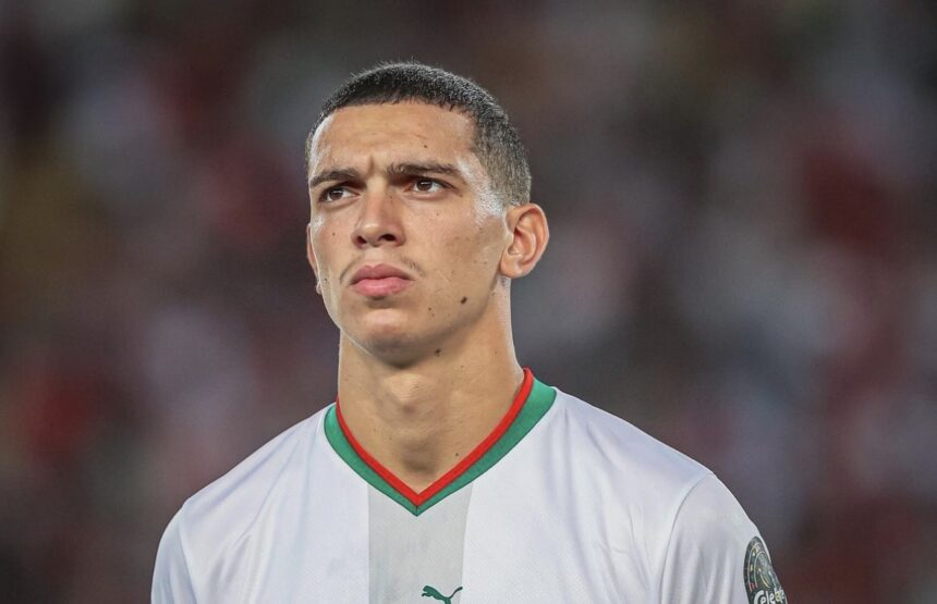الجزائر تسعى لخطف نجم المنتخب الأولمبي وتغيير جنستيه الرياضية
