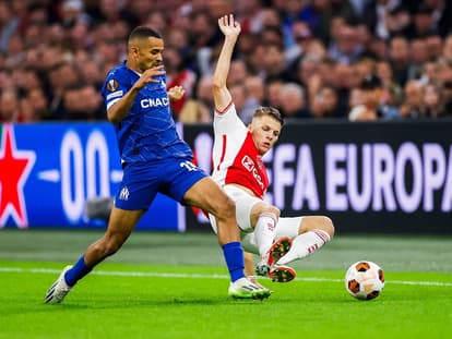تعادل مثيرة بين أياكس وأولمبيك مارسيليا في مسابقة الدوري الأوروبي