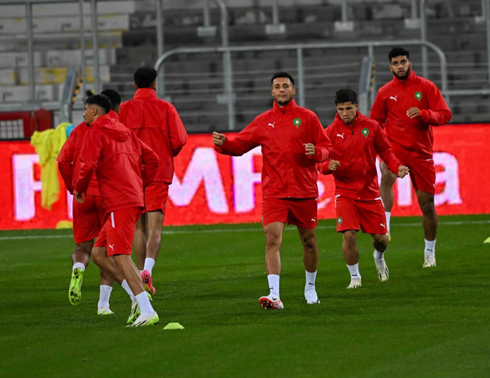 جامعة الكرة تخصص مداخيل مباراة المنتخب الوطني أمام بوركينافاسو لضحايا الزلزال