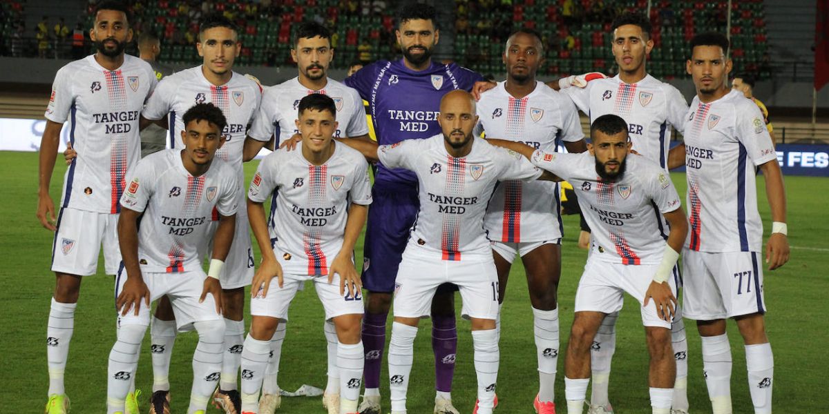 المغرب التطواني يعلن عن تأهيل جميع لاعبيه الجدد ورفع المنع
