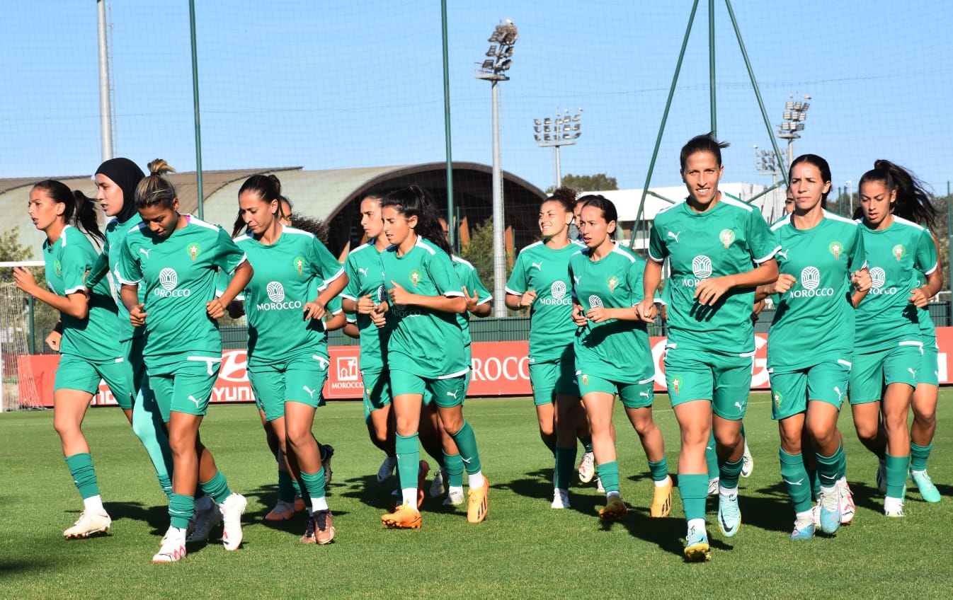 حصة تدريبية مفتوحة أمام وسائل الإعلام للمنتخب الوطني لكرة القدم النسوية