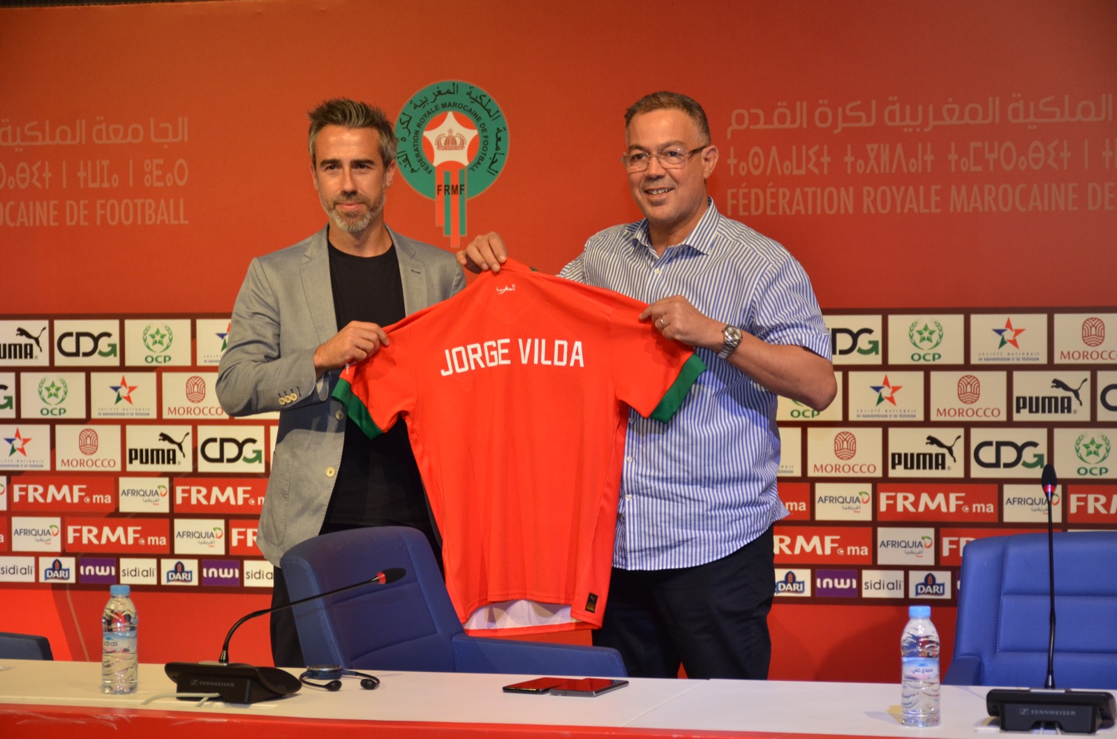 فوزي لقجع يقدم مدربا جديدا للمنتخب المغربي النسوي
