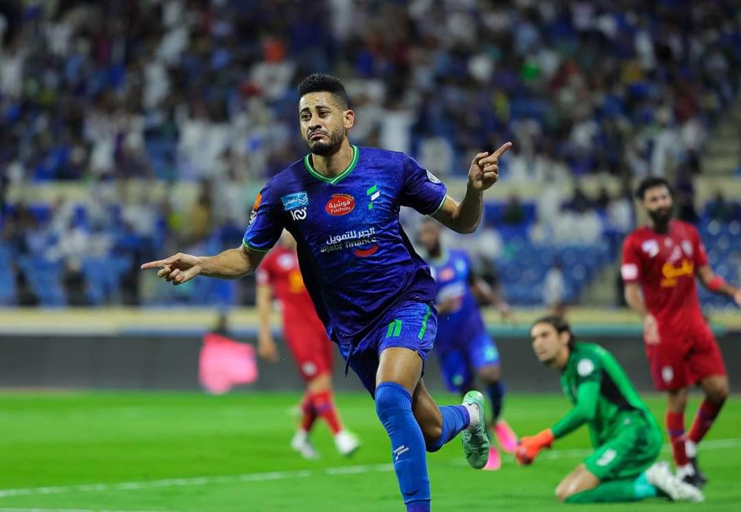 باتنا يقود الفتح للفوز على أبها في الدوري السعودي