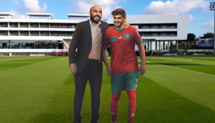مدرب إسبانيا يتهم دياز بالابتزاز بسبب المغرب