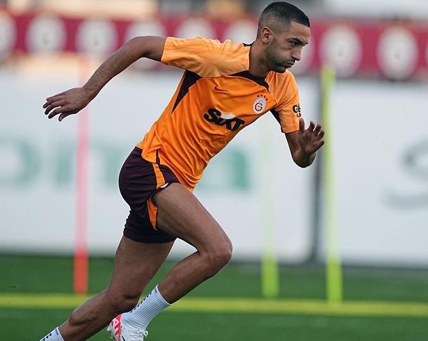 مدرب غلطة سراي يكشف عن جاهزية زياش