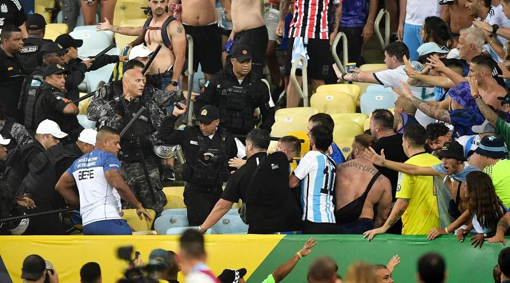 رئيس “فيفا” عن مباراة البرازيل والأرجنتين: لا مكان للعنف في كرة القدم