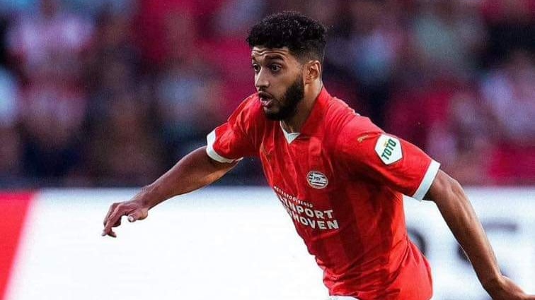 إسماعيل الصيباري يكشف حالته الصحية بعد الإصابة في الدوري الهولندي