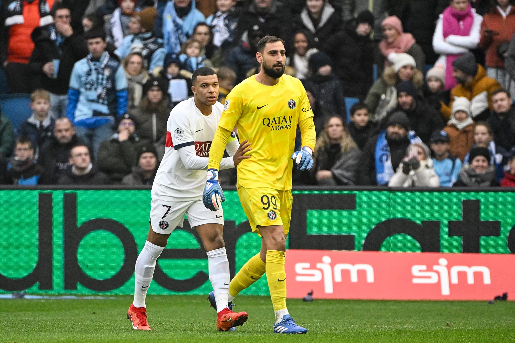 إيقاف حارس مرمى سان جيرمان مباراتين