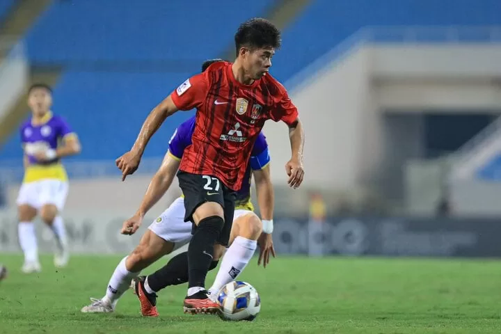 أوراوا رد دياموندز الياباني حامل اللقب يودع دوري أبطال آسيا