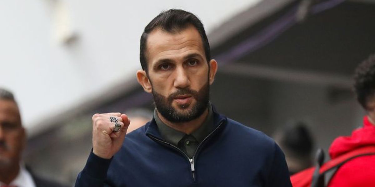 الوداد الرياضي يتجه إلى إقالة مدربه عادل رمزي بعد وصول فوزي البنزرتي إلى المغرب للسفر إلى تنزانيا