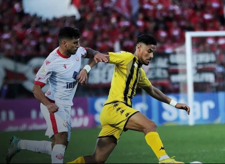 التعادل الإيجابي 1-1 يحسم لقاء المغرب الفاسي والوداد الرياضي