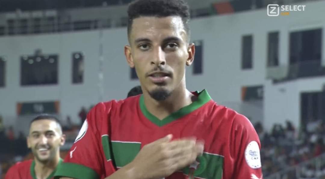 أولمبيك مارسيليا يتغنى بعز الدين أوناحي بعد التألق في كأس إفريقيا